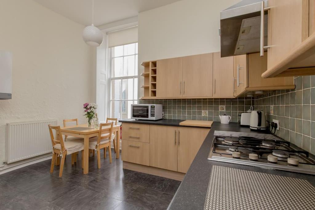St James Quarter 2 Bed Apartment 爱丁堡 外观 照片